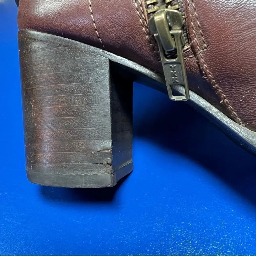 Frye‎ Nora Zip Short Leather Ankle Booties Redwood Brown Womens 6M
